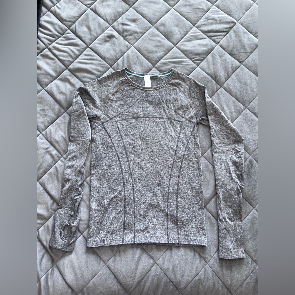 Ivivva long sleeve athletic shirt